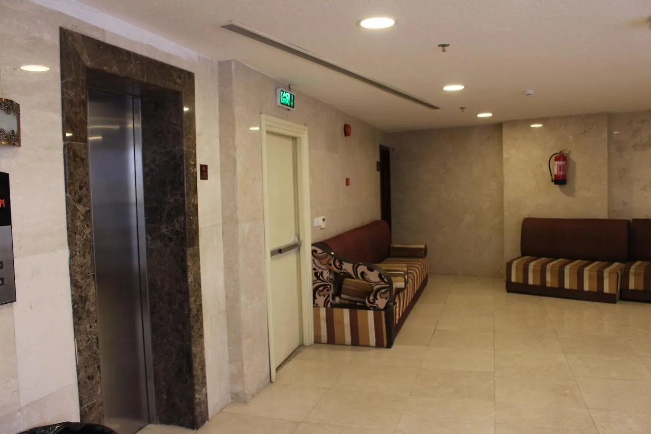 مكة Kunuz Aloumr Hotel 0*,