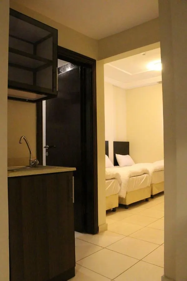 مكة Kunuz Aloumr Hotel